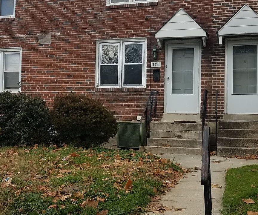 1st image of 320 W 22nd St