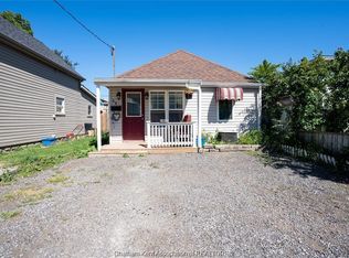 49 Degge St, Chatham Kent, ON N7M 4X3