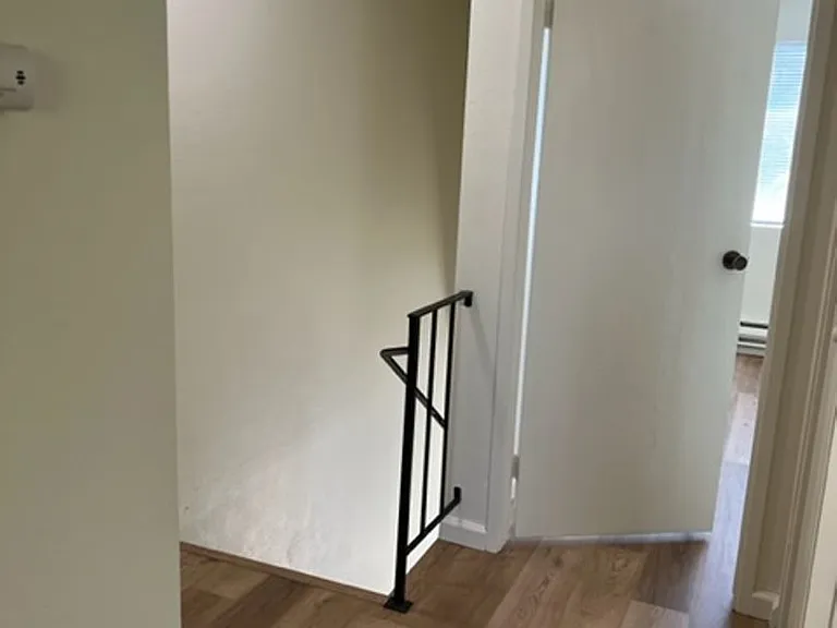 279 College View Dr — Photo 24