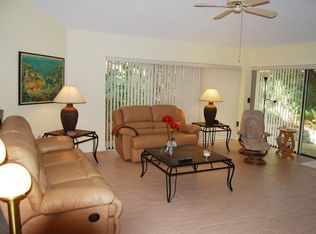 701 Old Mill Pond Rd, Palm Harbor, FL 34683