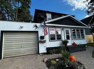 414 Chestnut St, Norway, MI 49870