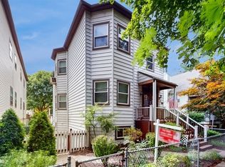 2153 W Leland Ave, Chicago, IL 60625