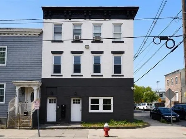 127 Van Horne Street image 1 of 26