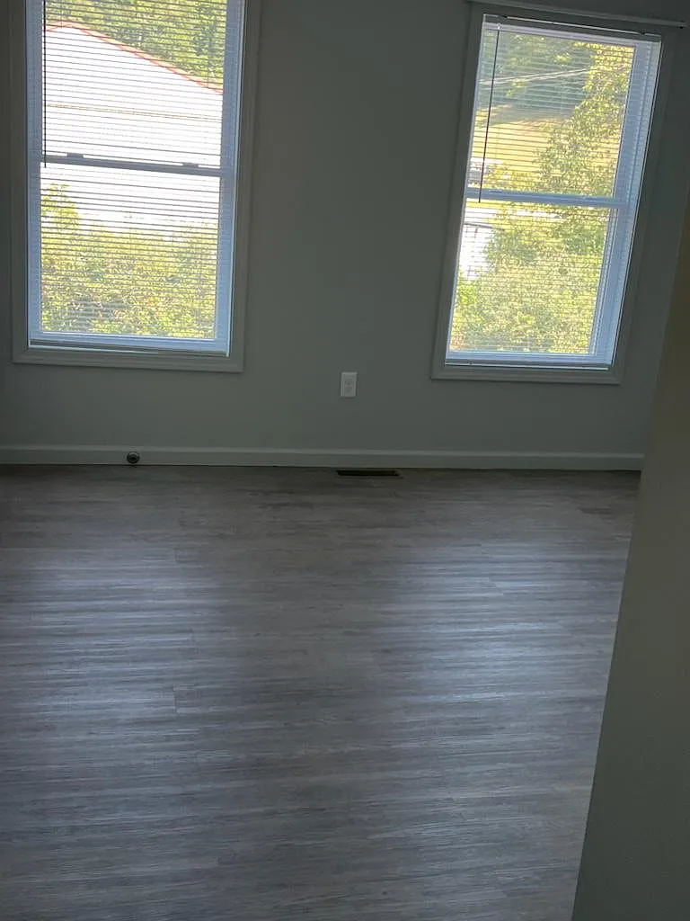 2 bed, 1.5 bath, 1130 sqft, $1,375 — Photo 4