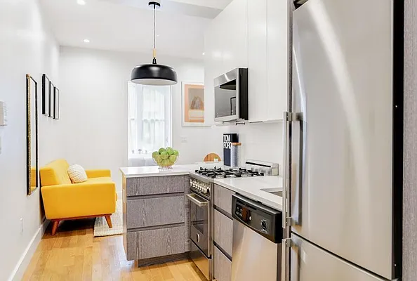 Rented by Compass | media 12