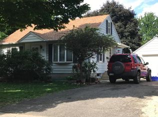 15 18th Ave SW, Rochester, MN 55902