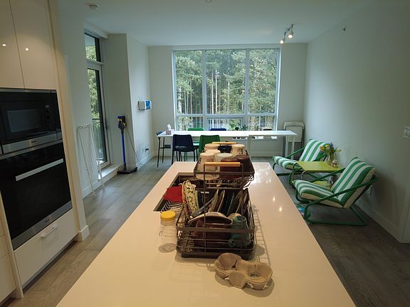 3rd image of 5608 Berton Ave #1105