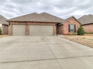 10330 Sunset Blvd, Oklahoma City, OK 73120