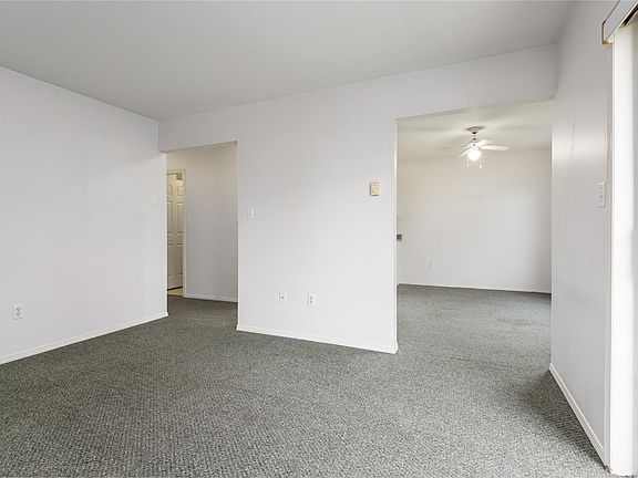 4th image of 123 Back Rd #202