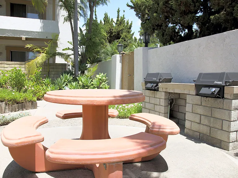 San Carlos Apartment Homes — Photo 7