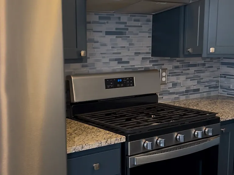 657 Trinity Way #C — Photo 3