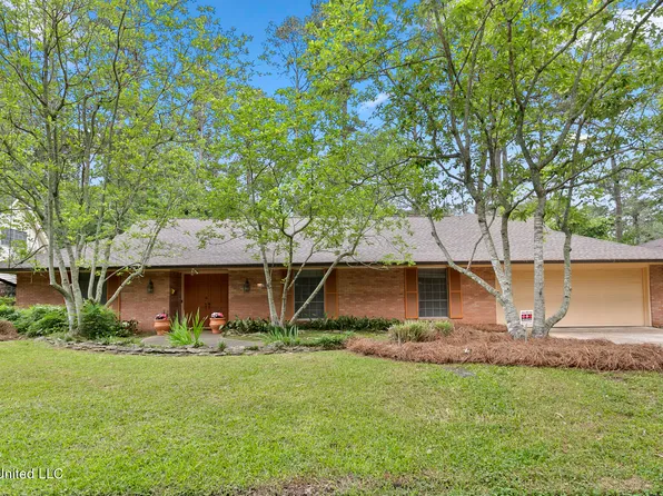 5345 Balmoral Dr, Jackson, MS 39211