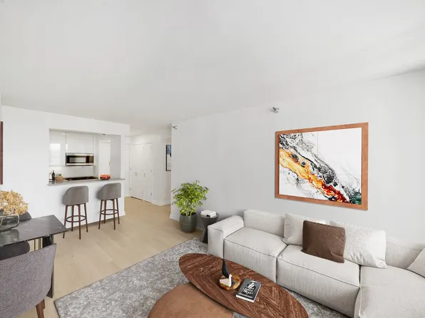 75 West End Avenue image 5 of 38