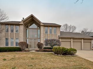 2055 Sheridan Rd, Buffalo Grove, IL 60089