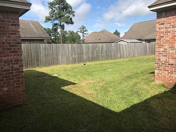 3rd image of 5110 Canyon Cir