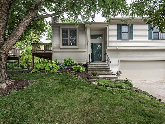 2nd image of 9521 Bay Vista West Dr