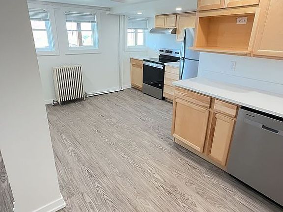 5th image of 1201 N Garden St #B101
