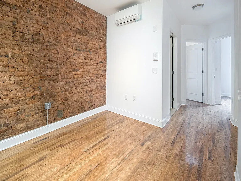 907 Jefferson Ave #3 — Photo 6