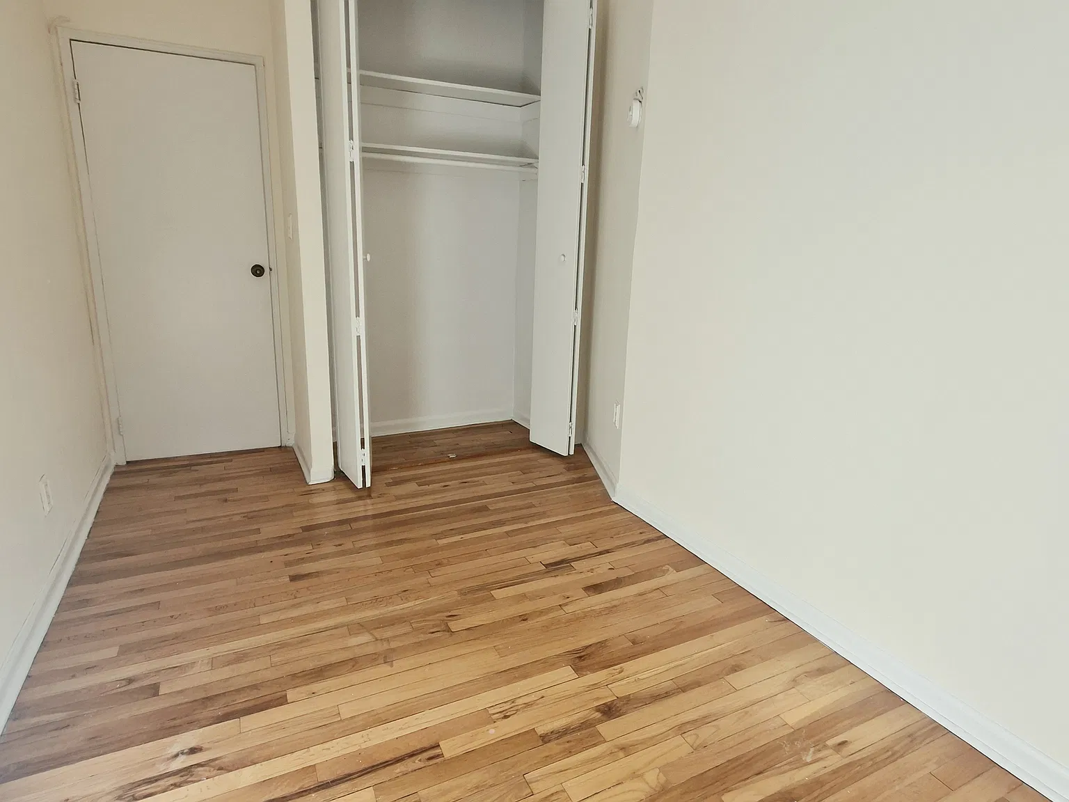 202 West 106th Street — Photo 3