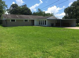 830 Turner Dr, Bridge City, TX 77611