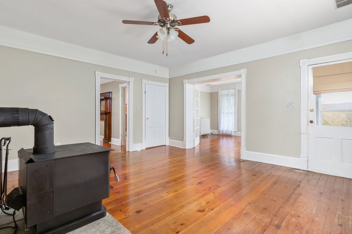 next background image