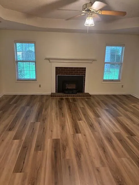 3 bed, 2.5 bath, 1887 sqft, $1,800 — Photo 2