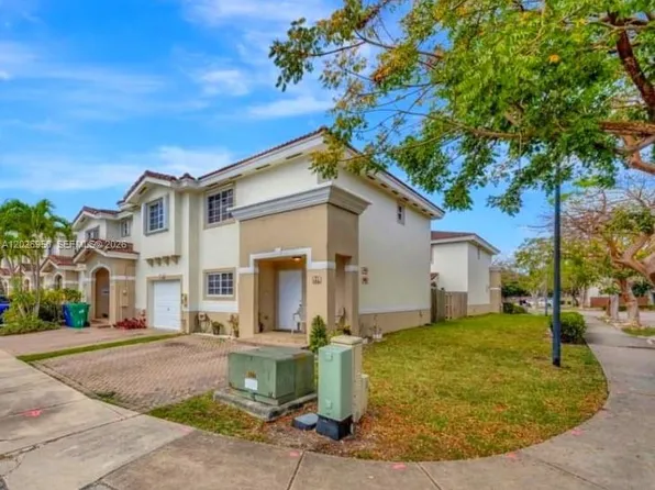 14062 SW 260th St APT 101, Homestead, FL 33032