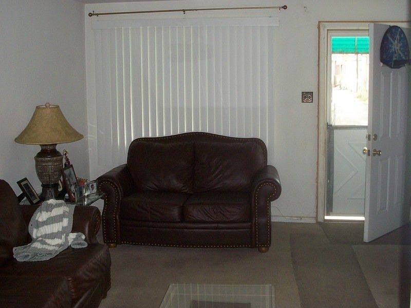 2nd image of 305 Fern St