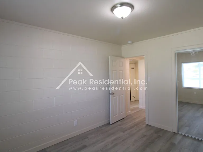 4801 Valletta Way — Photo 11