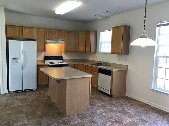 5th image of 4120 Canipe Dr