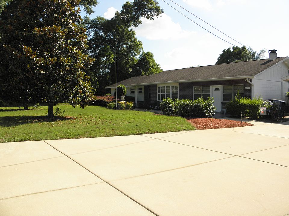 1st image of 2290 N Clara Ave