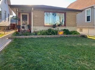 2255 S 61st St, West Allis, WI 53219