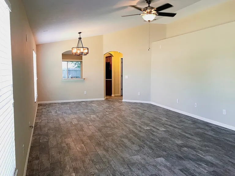 12232 Canyon Blvd — Photo 4