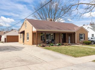 1915 S Bouten St, Appleton, WI 54915