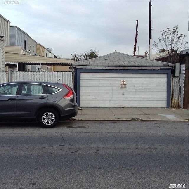 2nd image of 8863 76th St