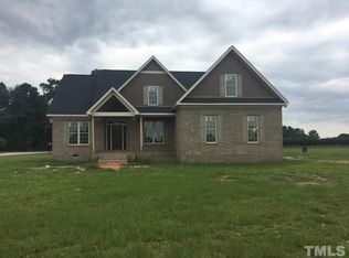 410 Willowcroft Ct, Dunn, NC 28334