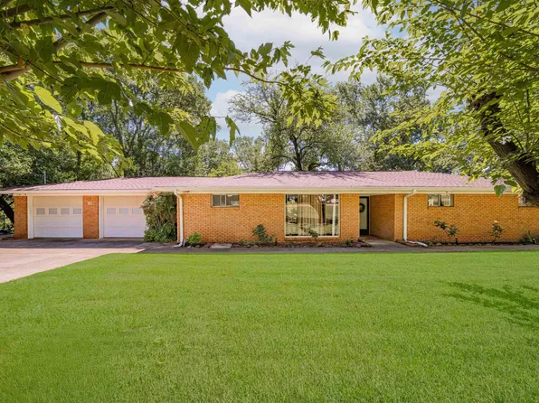 410 Hanes Blvd, Hughes Springs, TX 75656