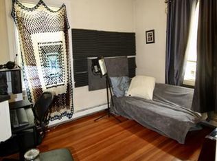 79 Ring St #11275882, Providence, RI 02909