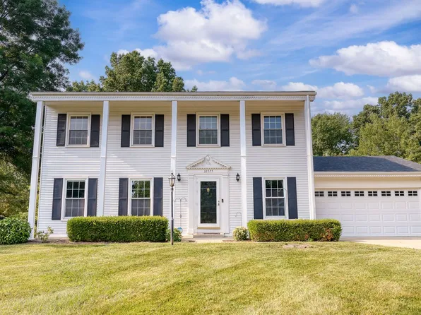 32575 Arthur Rd, Solon, OH 44139