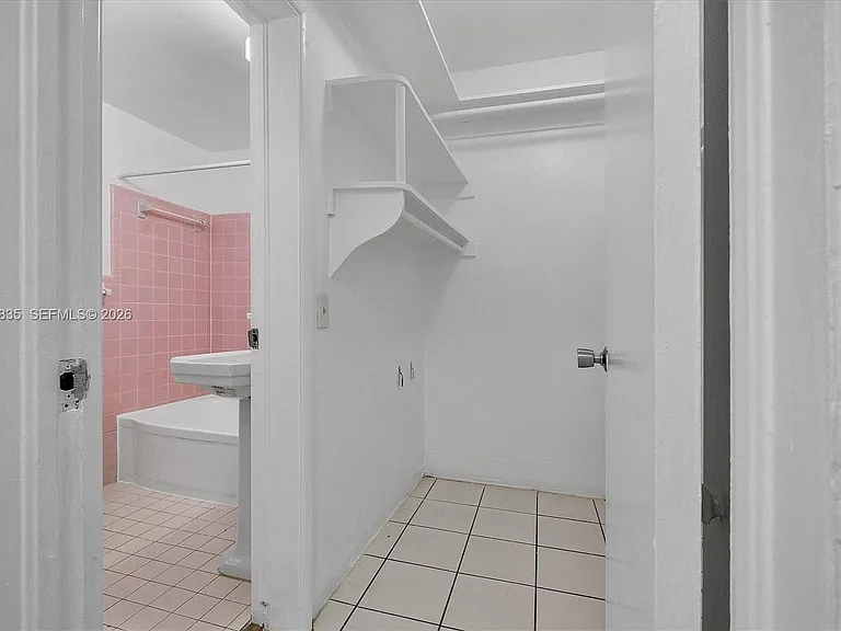 1850 Meridian Ave #9 — Photo 5
