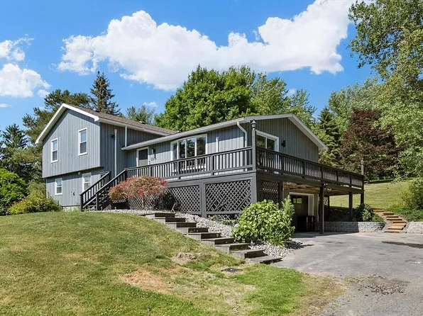 2376 E Lake Rd, Skaneateles, NY 13152