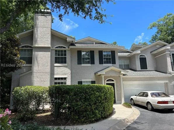 4 Indigo Run Dr APT 323, Hilton Head Island, SC 29926