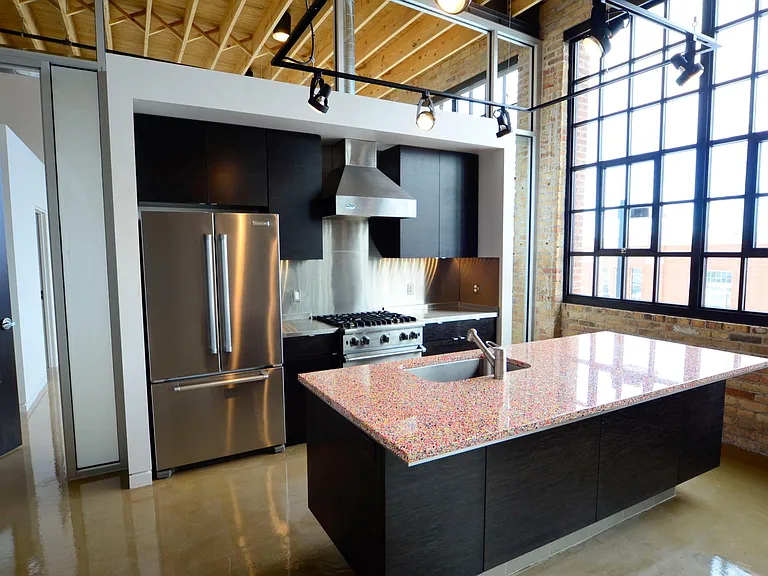 376 W Main St #206 — Photo 7