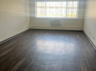 931 Old Marion Rd NE #208, Cedar Rapids, IA 52402