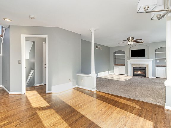 4th image of 8423 Stratford Ct
