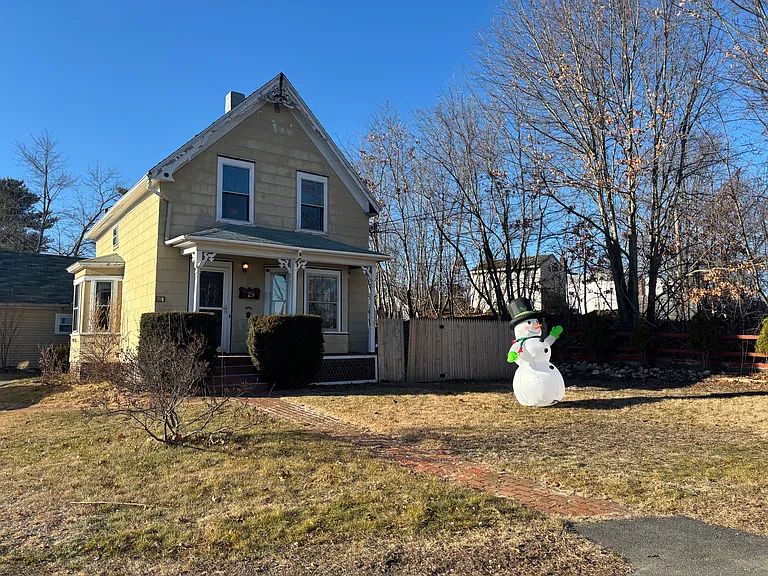 29 Brook St — Photo 8