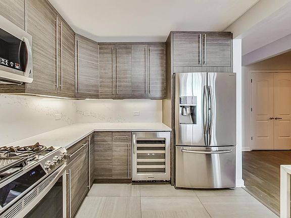 3rd image of 420 E Waterside Dr Unit 2912