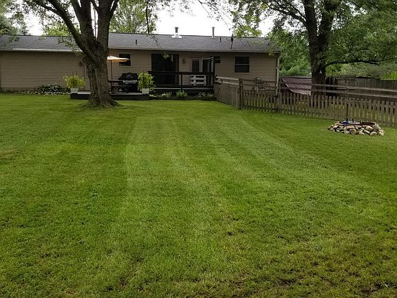 3rd image of 2320 Sandpiper Dr