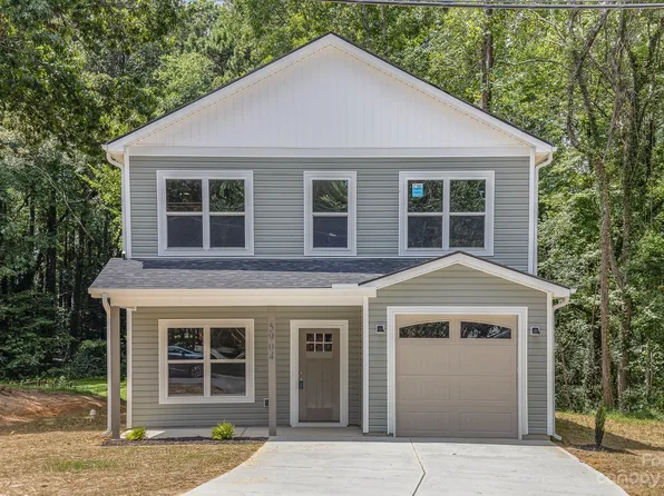 5904 Carver Blvd, Charlotte, NC 28269