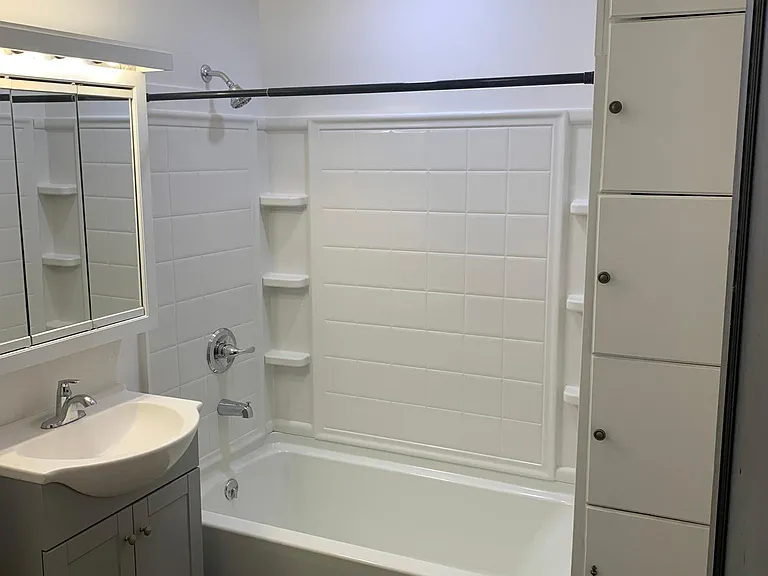 1250 E Cedar St — Photo 14